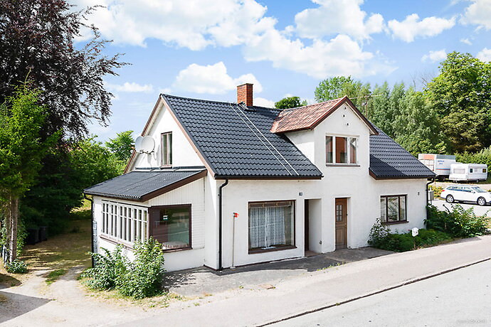 Utbyggnad av takkupa till fritidshus. Älvsjö Örby Slott